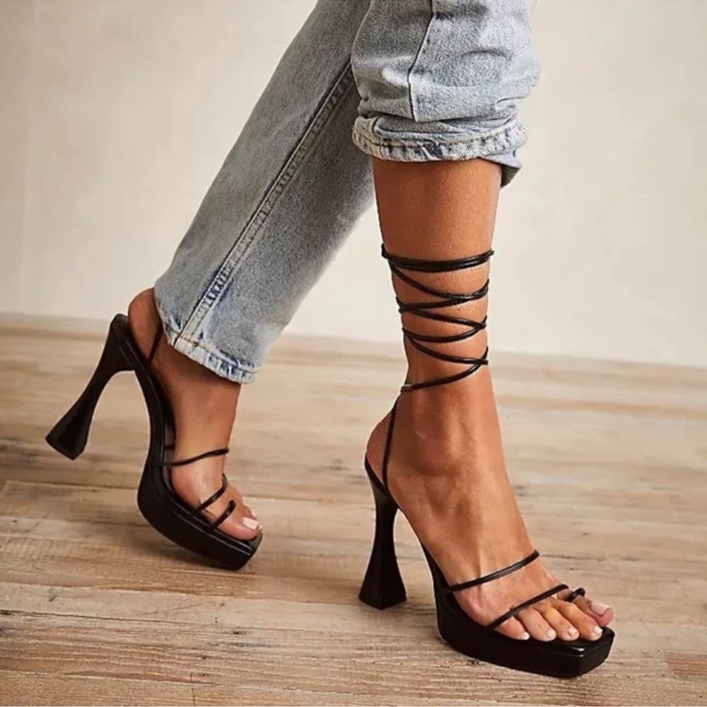 NEW Jeffrey Campbell Primadonna In Black - Picture 3 of 8